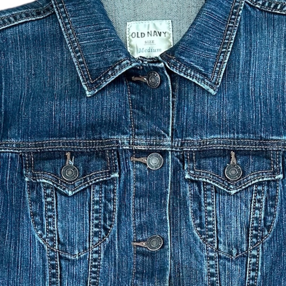 Old Navy Classic Denim Jean Jacket Size Medium - Picture 3 of 12